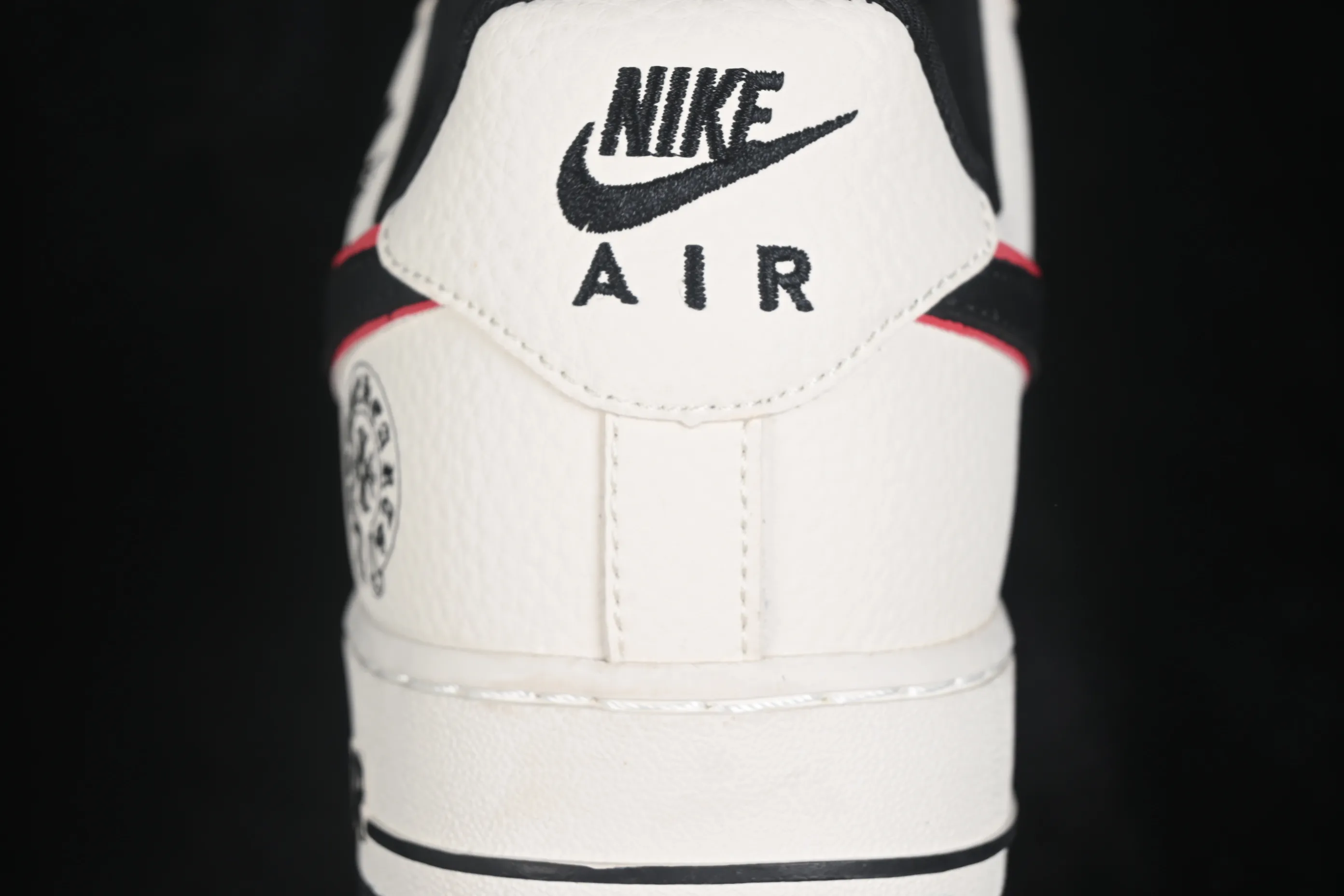 All categories Nk Air Force 1 Air Force series Nk Air Force 1 Low Air Force low-top Nike Air Force 1'07 Low joint model Air Force 1 low-top casual sneakers LD1999-039